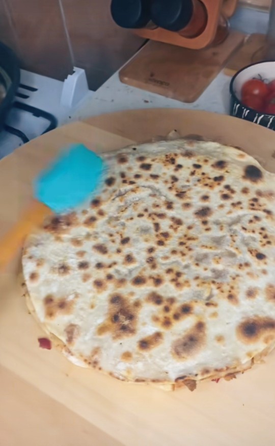 Evde lahmacun yaptım, nasıl olmuş?