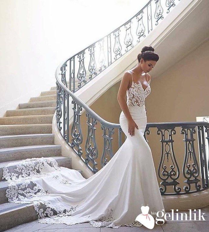Fotoğraftaki gelinlik nasıl?