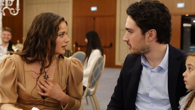 Kızlar kendilerinden biraz daha düşük statüdeki erkeği ister mi?