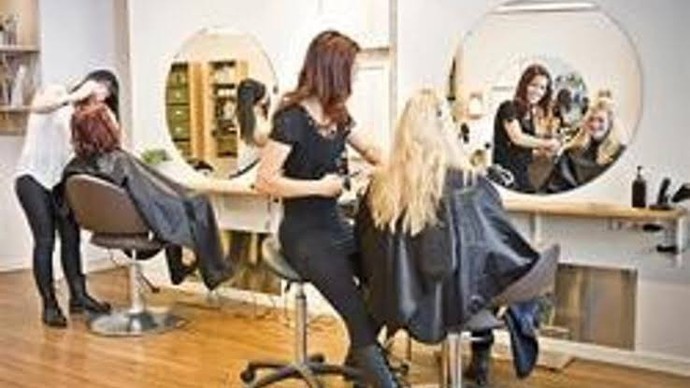 Kuaföre ne sıklıkla gidersiniz, bunun için bütceniz son yıllarda ne kadar azaldı?