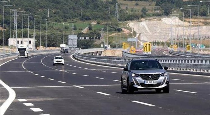 Yolculuklarda en sevdiğiniz ulaşım yolu hangisi?
