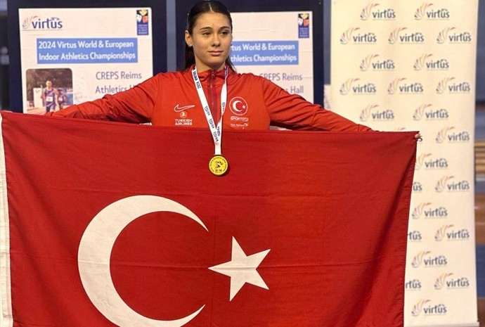 2024 Virtus Dünya Salon Atletizm Şampiyonası’nda yarışan özel sporcu Aysel Önder, dünya dekoru kırarak altın madalya kazandı. Tebrikler hazır mı?
