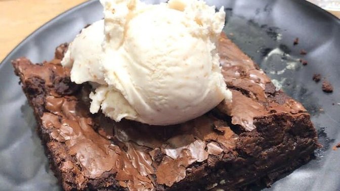 Çikolatalı brownie yaptım, nasıl olmuş?