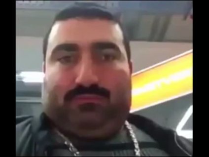 Yaşım 28 daha bugün 36 yaşında bir adamdan çıkma teklifi aldım. Bu erkekler neden kendinden küçük kızlara yöneliyor?