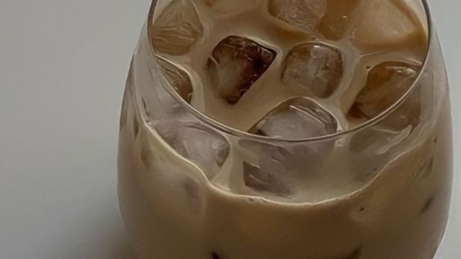 Sabahları soğuk kahve mi yoksa sıcak kahve mi güzel olur?