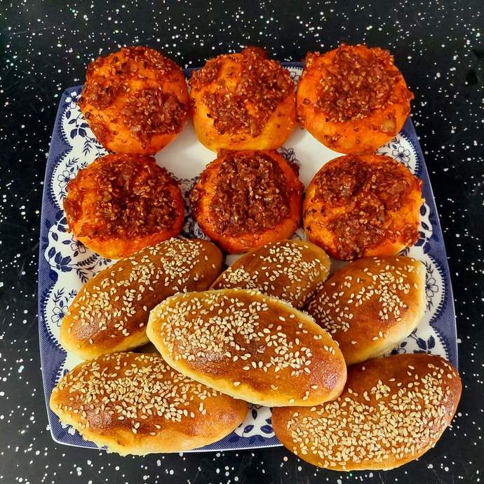 Sizi çocukluğunuza götüren yemekler, tatlılar var mı?