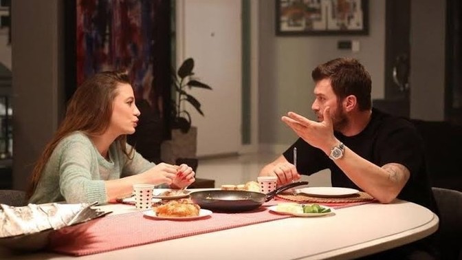 Sevgilinle alakalı rahatsızlık duyduğun bir konuyu dile getirir misin yoksa sineye mi çekersin?