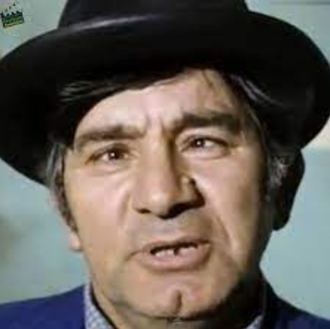 "Göz göze gelince mahvolduğumu gerçekten mi görmüyorsun!" dediğiniz biri var mı?