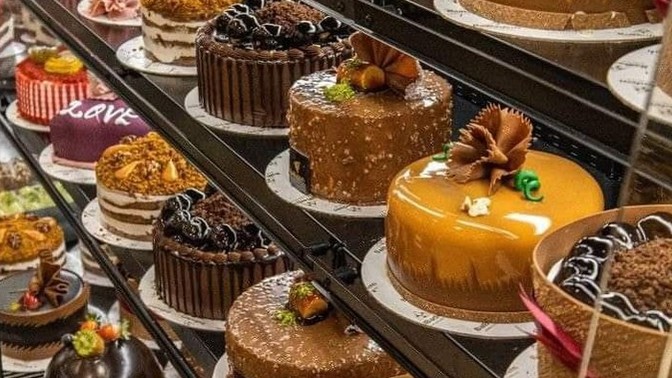 Evinizin mutfağında mı pastanenizin mutfağında mı yemek pişirmek daha fazla mutlu hissettirir?