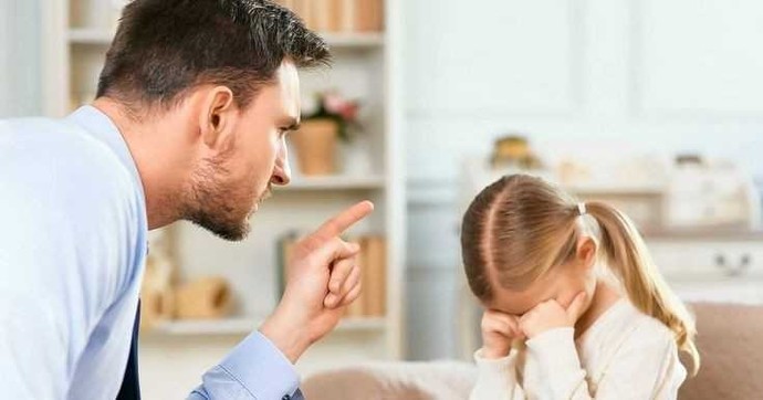 Içinde büyüdüğün ailenizden şiddet gördünüz mü?
