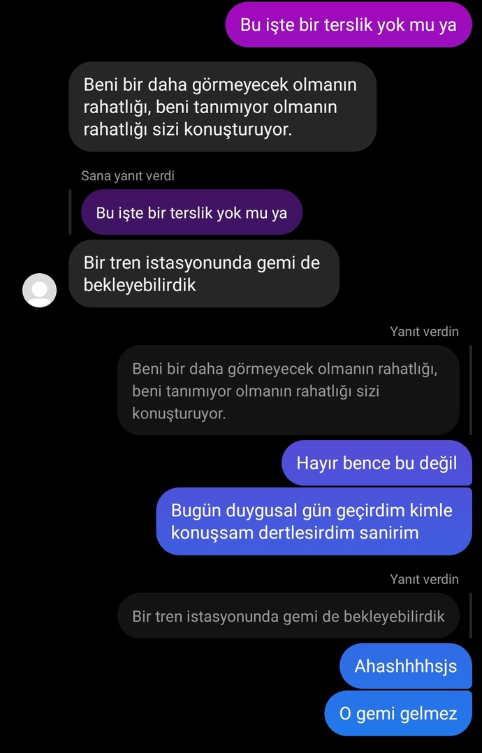 Görseldeki mesajlardan yola çıkarak sizce bu hesap beni tanıyor mudur?