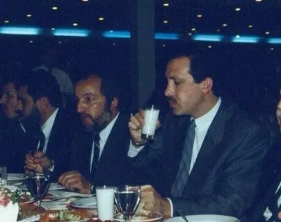 Reyiz 70 yaşına özel bir 70 lik açmışmıdır?