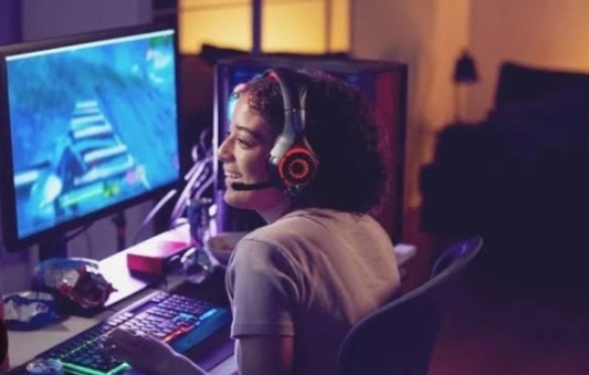 Gaming hayatınızda tercih sıklığınıza göre mobil, PC ve konsola beş yıldızdan kaçar yıldız verirsiniz🤩?
