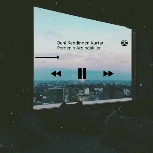 Modunuz düşükken hareketli müzik mi dinlersiniz duygusal müzik mi?