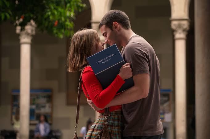 Size dizi-film arşivimden öneride bulunmamı ister misiniz?