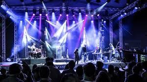 Popüler müzisyenlerin yüksek bilet fiyatları, konserlere erişimi sınırlandırıyor mu?