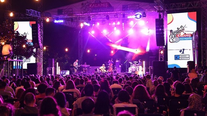 Türkiye'deki en popüler festivaller hangileri?