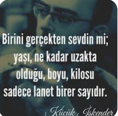 Kendinizden kaç yaş küçük biriyle sevgili olursunuz?