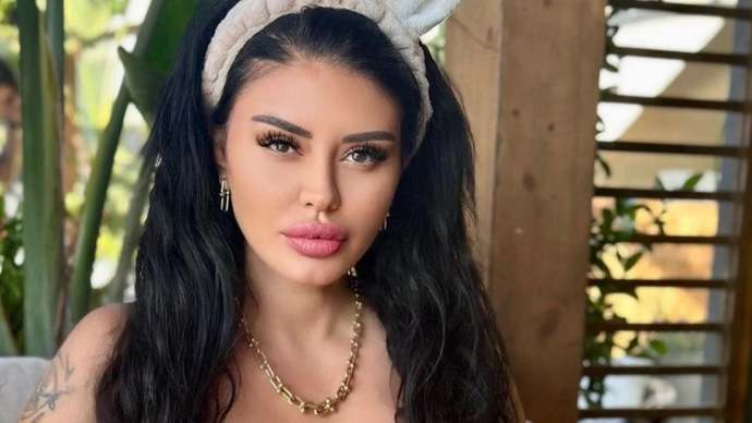 Ebru Polatın Kiralar çok fena, villadan rezidansa geçeceğim. Bence herkes tasarruf yapmalı. açıklamasını samimi buldunuz mu?
