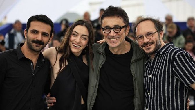 Nuri Bilge Ceylan’ın son filmi Kuru Otlar Üstüne, Netflix’te yayınlandı. İzleyecek misiniz?