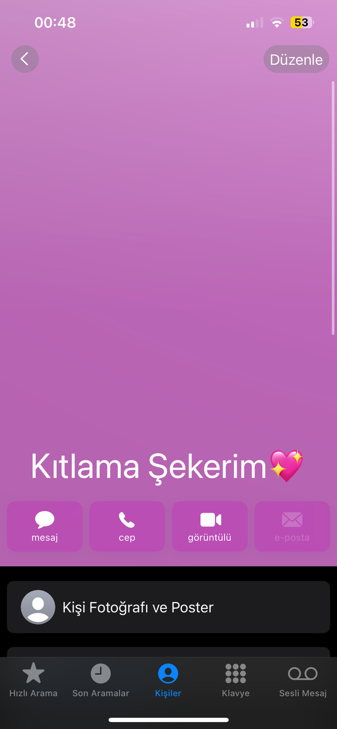 En yakın arkadaşınızı telefon rehberinize nasıl kaydettiniz?