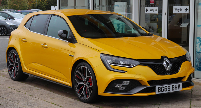 Hangi ön çekişli spor hatchback’i tercih ederdiniz?