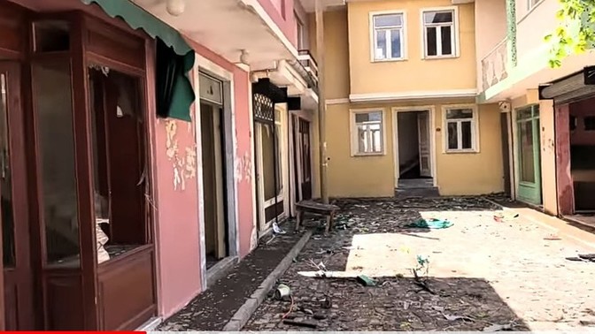 Seksenler dizisinin çekildiği yerin bu hali hakkında yorumunuz nedir😔?