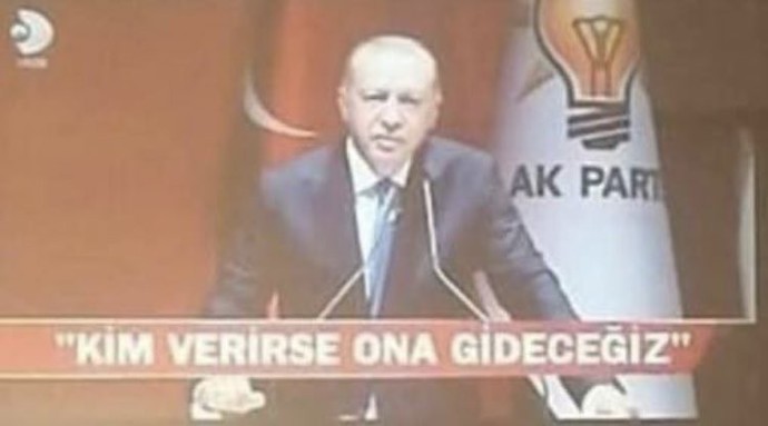 Bu tarz afiş ve görseller gördüğünüzde ne düşünüyorsunuz?