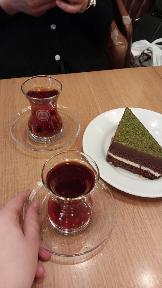 Çayınızı demli mi yoksa açık mi içersiniz?