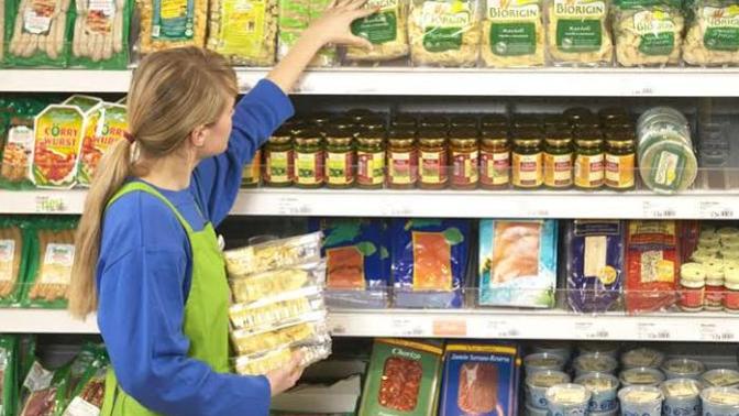 Süper markette çalışmak zor mudur?