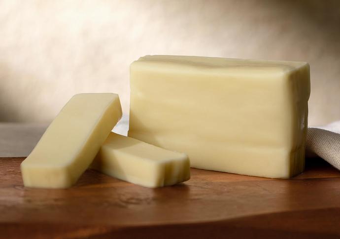 Tipini beğendiğim ya da sohbetini sevdiğim tüm erkeklerle cilvelesiyorum?
