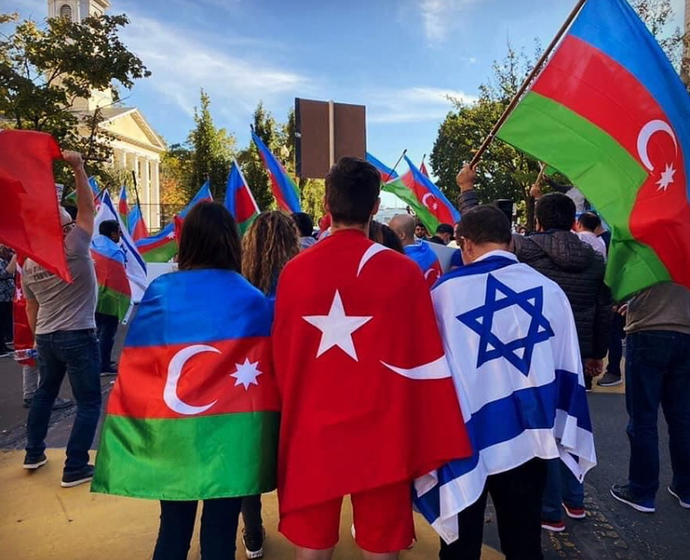 Bu fotoğrafı paylaşan kişi İsraili mi destekliyordur sizce?