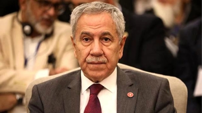 Bülent Arınç, "Hastane kelimesi kullanılmamalı, şifahane denilmeli" diyor. Ne düşünüyorsunuz?