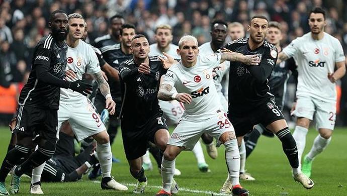 Beşiktaş 0 - Galatasaray 1... Sarı kırmızılılar derbiyi kayıpsız geçti! Maçı nasıl buldunuz?