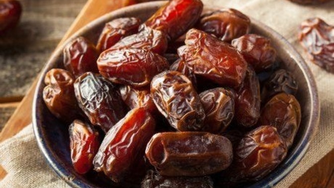 Ramazan gelmeden hurma fiyatlarında rekor zam: kilosu en az 320 TL! Siz Ramazan’da hurma tüketecek misiniz?
