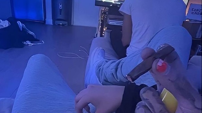 Oyun oynarken sevdiğiniz sizi aldatsa o evde neler olur?