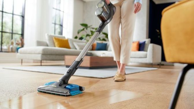 Sevgililer Günü'nde eşim Philips marka dikey süpürge aldı ve süpürgeden çok memnunum. Siz en çok hangi ev eşyanızdan memnunsunuz?