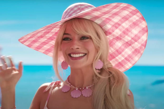 Erkekler harbi kızları mı sever, Barbie kızları mı?