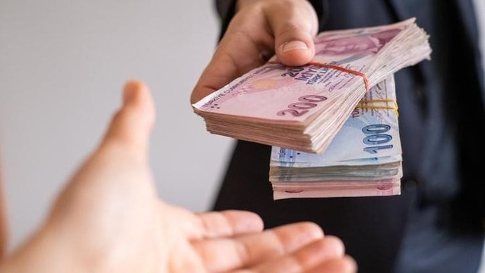 Aldığınız maaş yeterli geliyor mu?