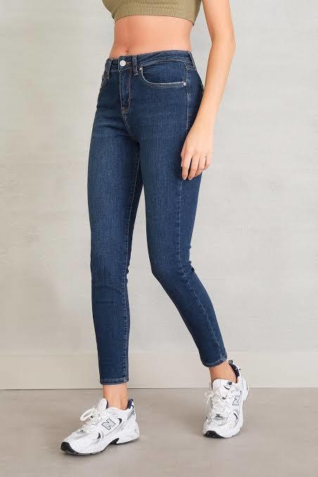 Yazın en moda kıyafet hangisi sence?