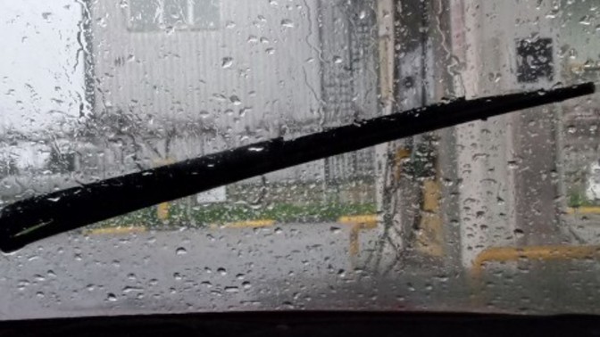 Yağmur yağınca her yer yıkanıyor, peki insanların kalbi nasıl yıkanacak?