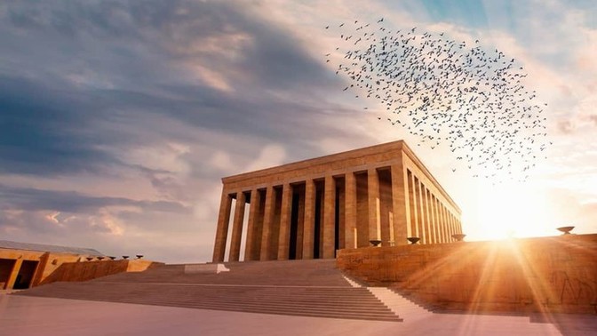 Anıtkabir özel defterine bir cümle yazma hakkınız olsa ne yazarsınız?