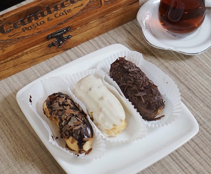 Ekler mi profiterol mü?