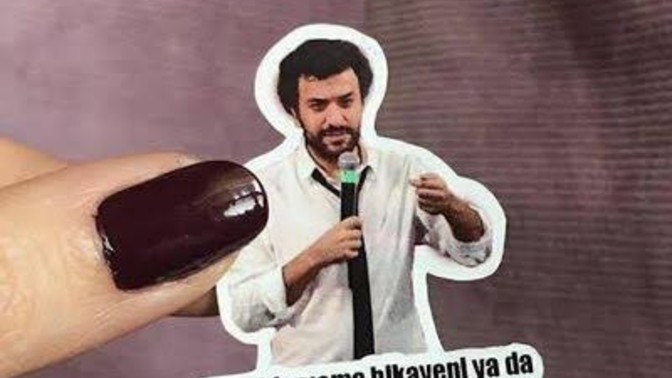 Fantezi ya da sıçma hikayen varsa anlatır mısın?