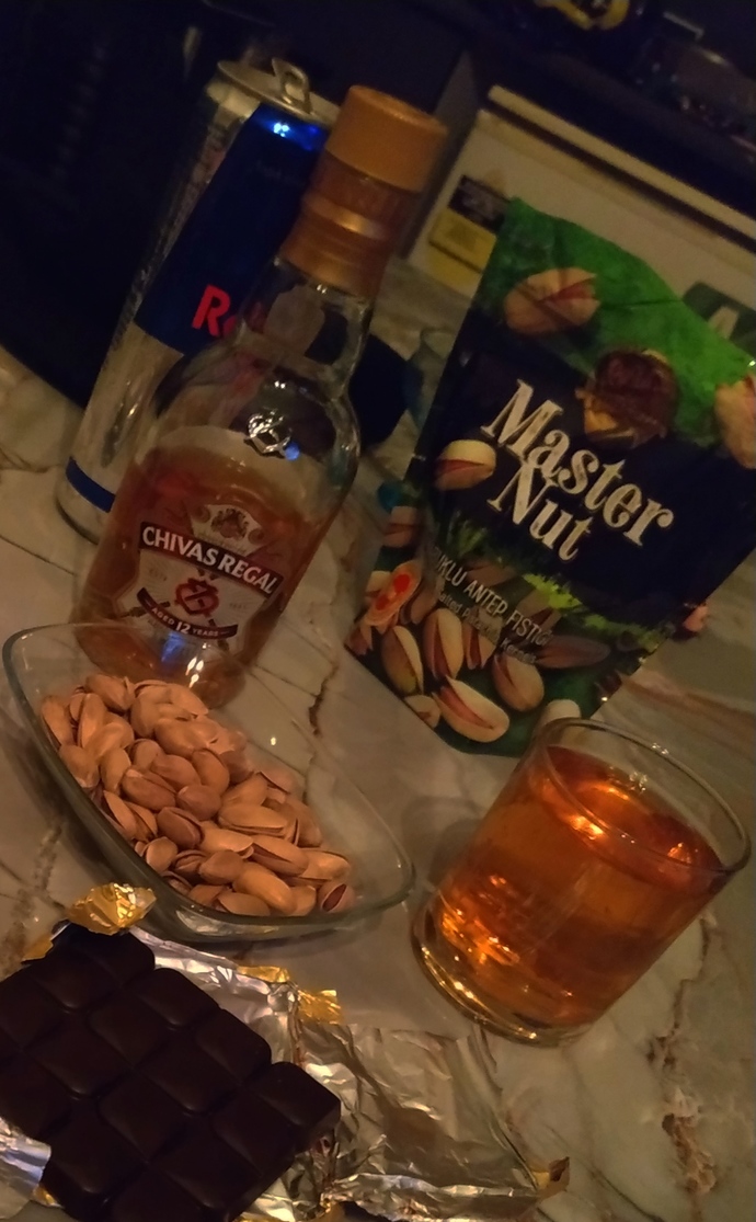 Alkol iciyormusunuz? Viski severmisiniz?