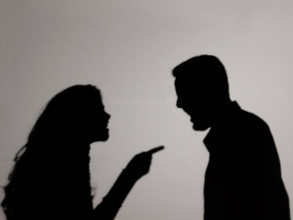 Geç açılan telefon ayrılma sebebi midir?
