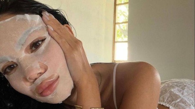 Cildine kağıt maskeleri kullanmayı seviyor musun?