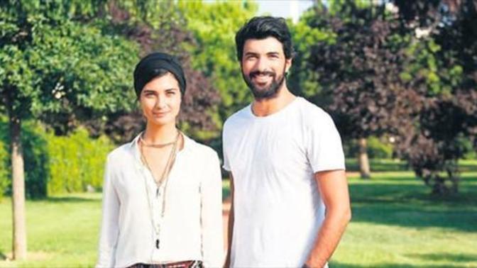 Arkadaşınızla sizi sevgili sandıklarında ne tepki veriyorsunuz?