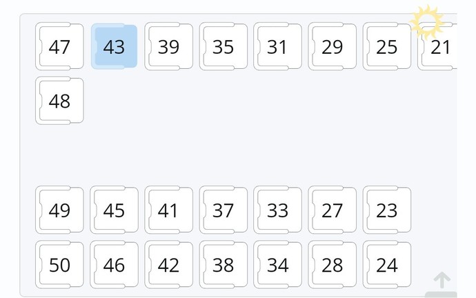 Bana en iyi koltuğu seçer misiniz tek olacağım?