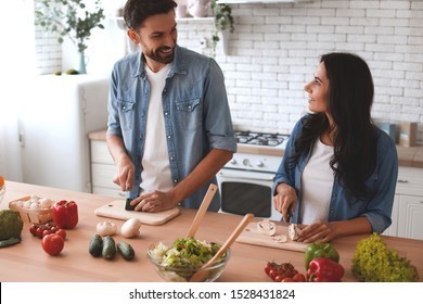 Yemek yapmak en çok kadına mı yakışır, erkeğe mi?